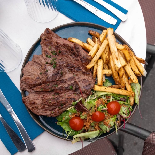 Ô minots - Brasserie Vieux port Marseille - restaurant a faire Marseille