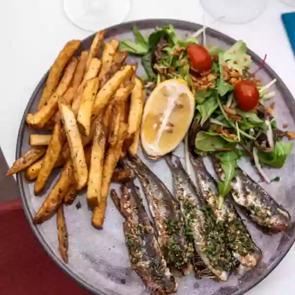 Ô minots - Brasserie Vieux port Marseille - Restaurant fruit de mer Marseille vieux port