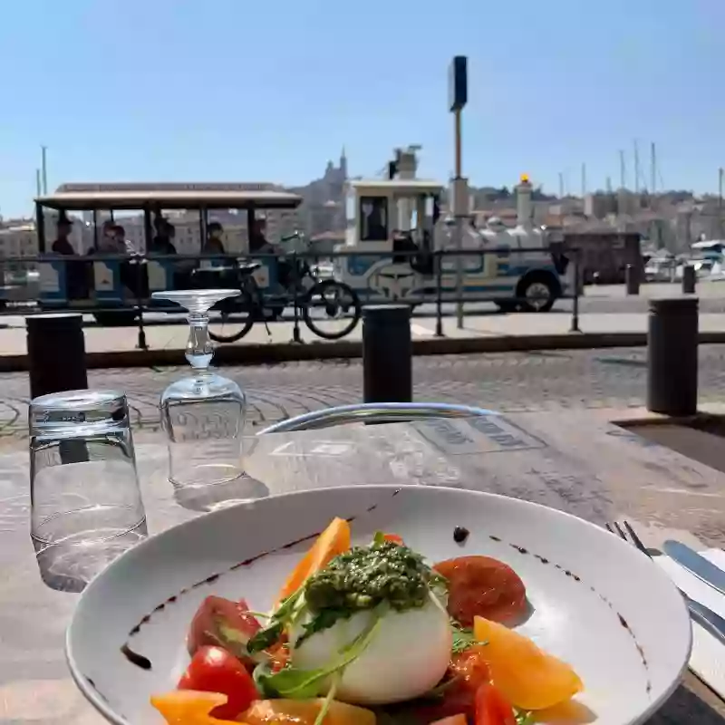 Ô minots - Brasserie Vieux port Marseille - Restaurant terrasse Marseille vieux port